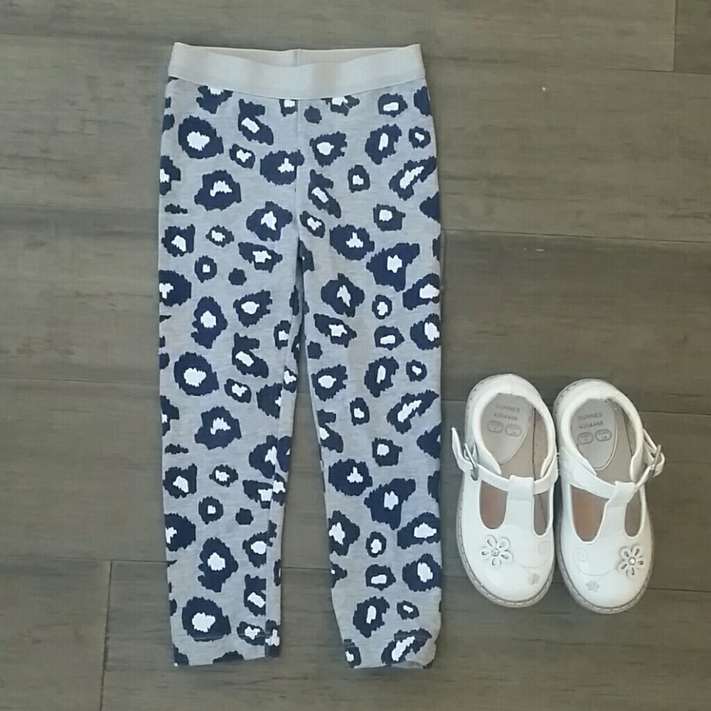 Carter's 2T leggings